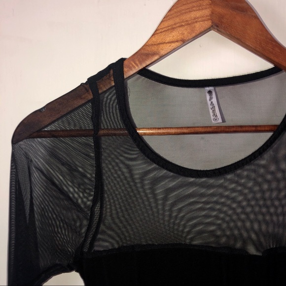 90s Style Sheer Top - Picture 3 of 3